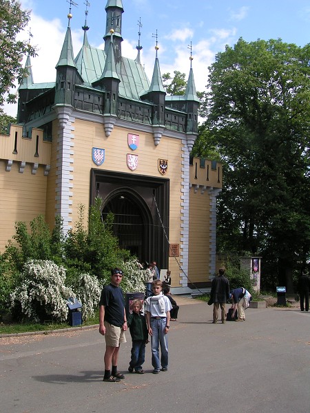 PRAHA - PETŘÍN A OKOLÍ